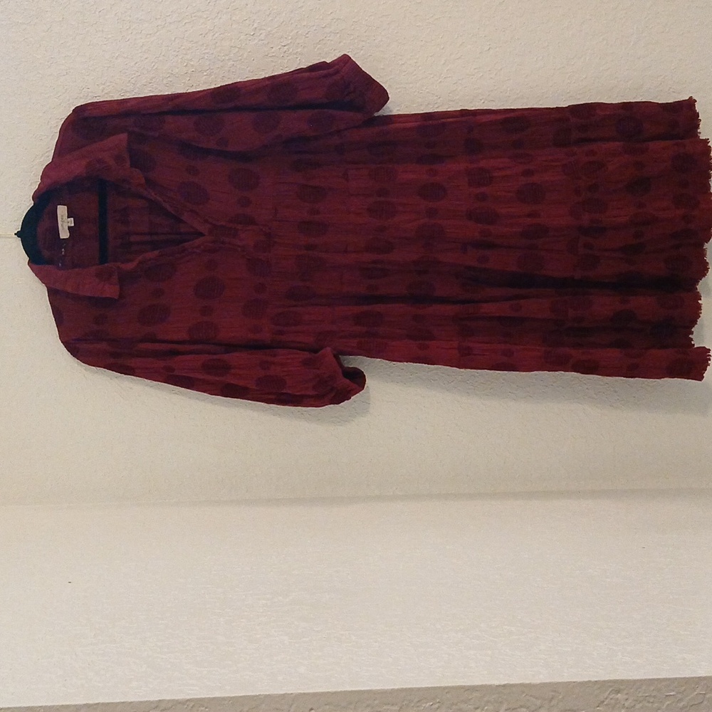 Like New maroon dot dress